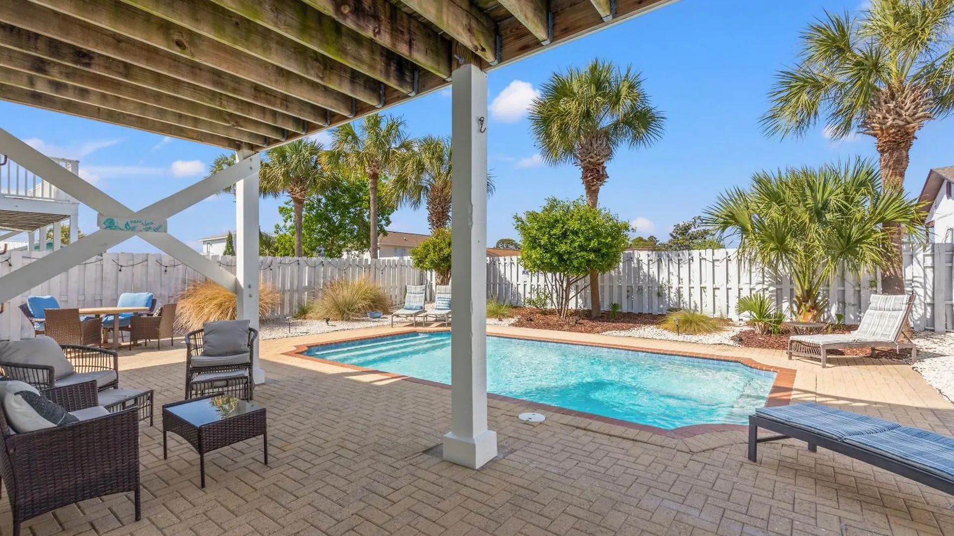 Semesterbostad Seafoam - Beautiful 3Br Home With Heated Private Pool - 4 Min Walk To Beach! Panama City Beach