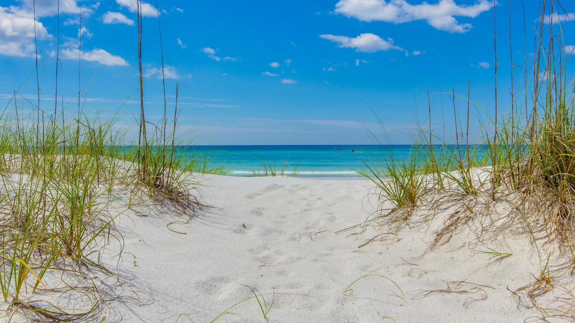 Holiday home Seafoam - Beautiful 3Br Home With Heated Private Pool - 4 Min Walk To Beach! Panama City Beach United States