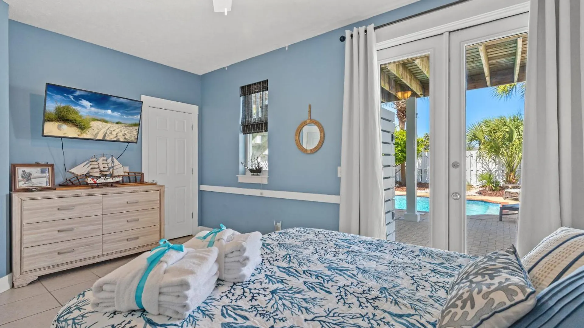 Holiday home Seafoam - Beautiful 3Br Home With Heated Private Pool - 4 Min Walk To Beach! Panama City Beach