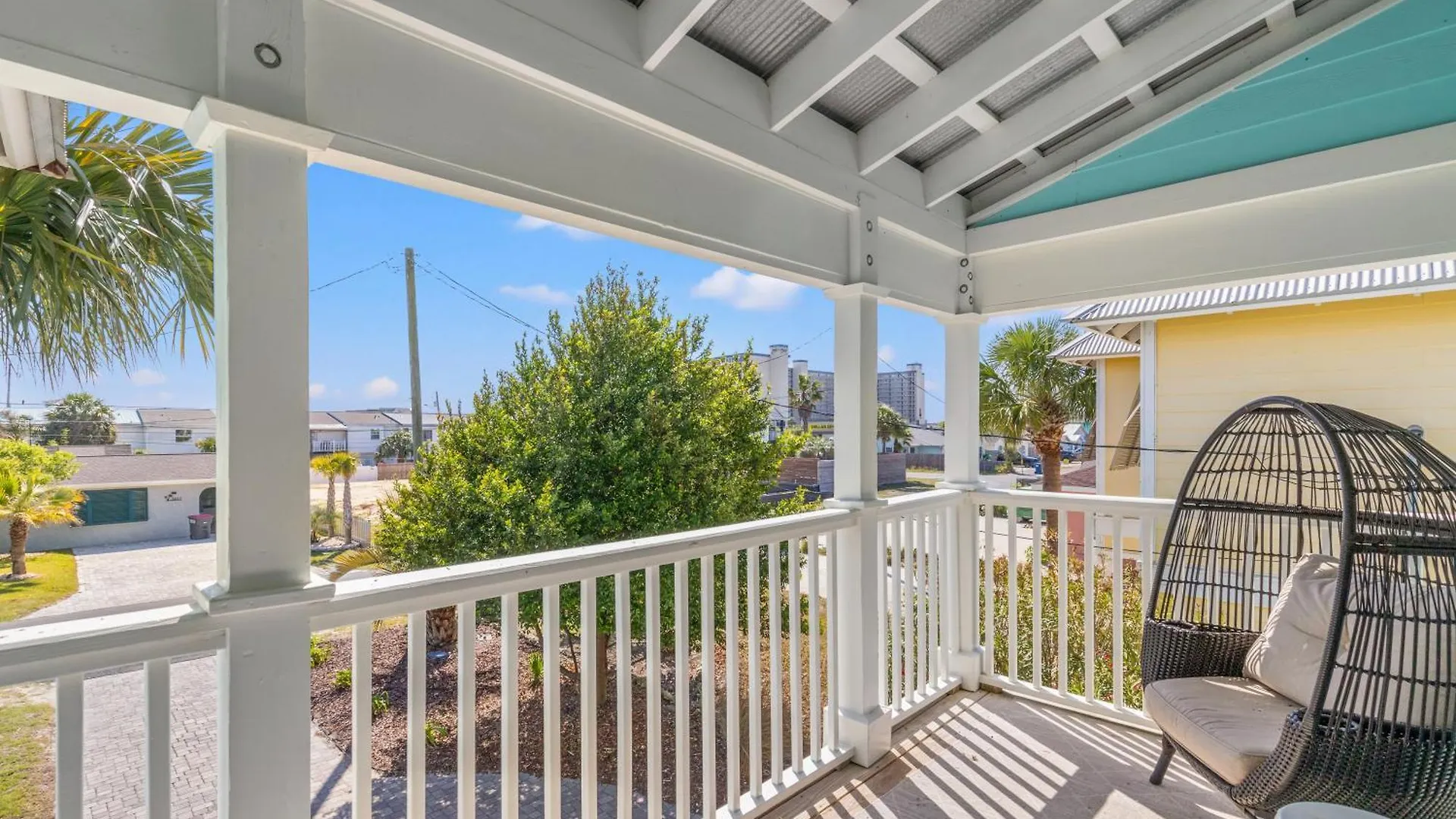 Holiday home Seafoam - Beautiful 3Br Home With Heated Private Pool - 4 Min Walk To Beach! Panama City Beach United States